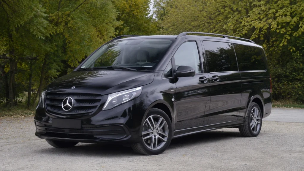 v16 mercedes sedan vip 1
